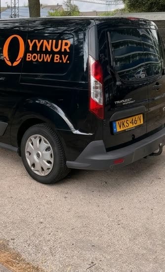 Eigen bus en gereedschap